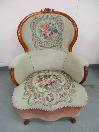 6770 - Kreslo rokoko styl 1950 rucni latka  -  PRODANO